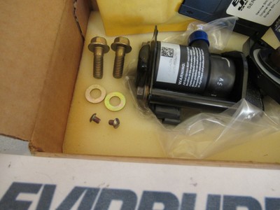 R1d EVINRUDE Johnson OMC 5005196 Fuel Injector ASSY OEM Factory  