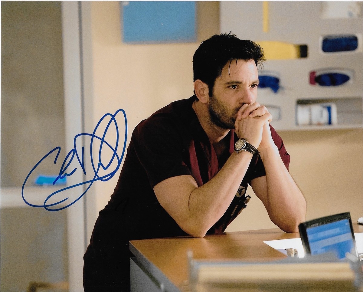 COLIN DONNELL 'CHICAGO MED' DR CONNOR RHODES SIGNED 8X10 PICTURE