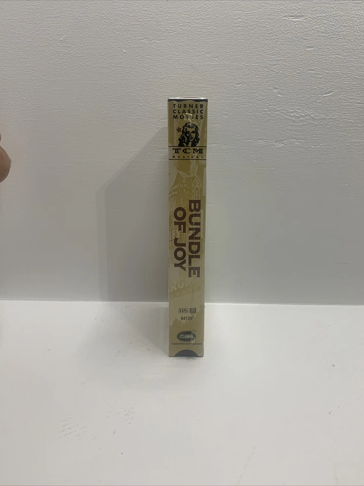 Bundle of Joy starring Eddie Fisher & Debbie Reynolds (VHS) - Image 3 of 4