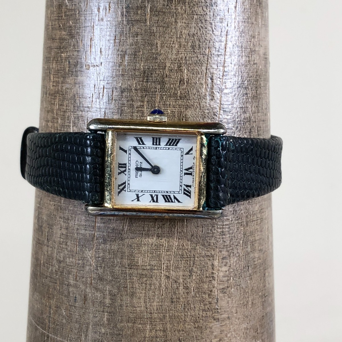 Vintage Seiko Women 1400-5039 Dress Black Leather Quartz Analog