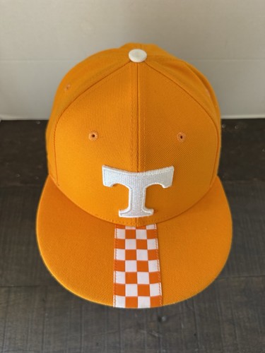 Rare Nike True Tennessee Volunteers Nike Swoosh SnapBack Hat - Picture 4 of 14