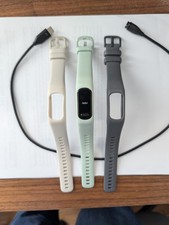 Garmin Vivosmart 5 Fitness Activity Tracker Piccolo/Medio con tre bande