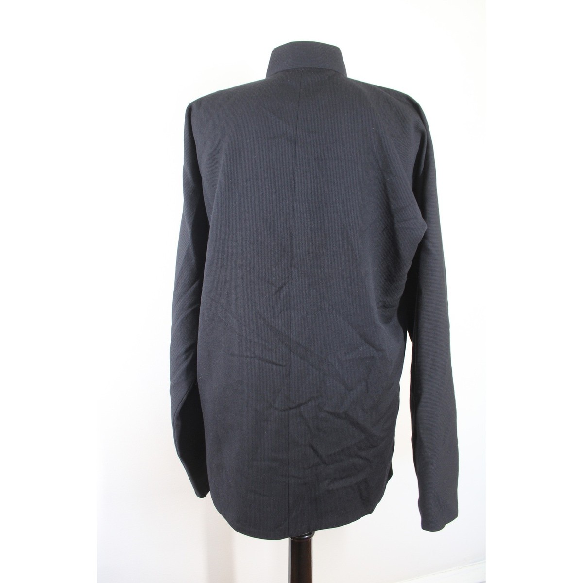 Shanghai Tang 8 Black Wool Silk-Lined Mandarin Collar Frog Button