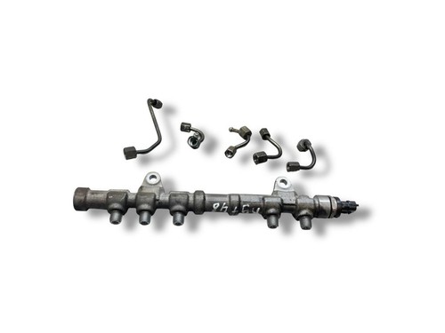 Opel Combo D 2013 Kraftstoffverteiler Einspritzleiste Verteilerrohr MDV89224