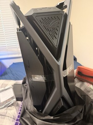   ASUS ROG Hyperion Case  