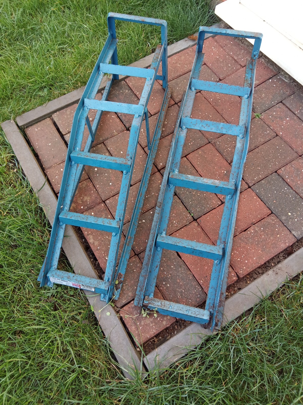 Car ramps used but in good working order blue car ramps eBay