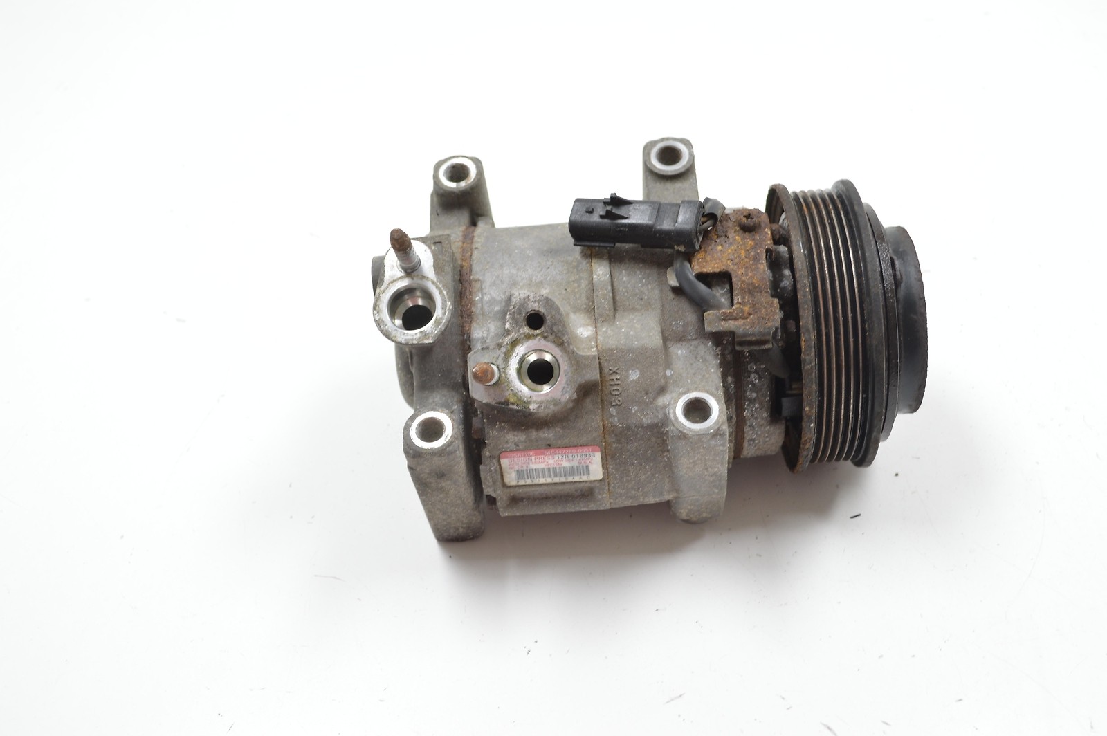 2011-2016 Chrysler Town  Country 3.6L AC A/C Air Compressor 55111104AD