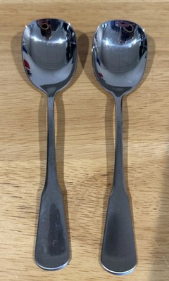 2 SSS By Oneida Round Soup Gumbo Spoons 6  Stainless