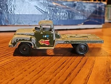 Vintage Truck TootsieToy Military Ford F700 Anti-Aircraft Gun / Radar Truck 