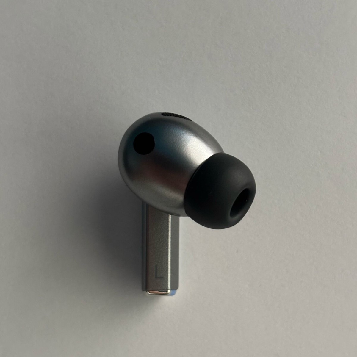 LEFT) Genuine Silver Samsung Galaxy Buds3 Pro Earbud Replacement