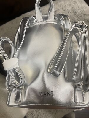 silver dani by danielle nicole minnie mini backpack Disney  display picture 3