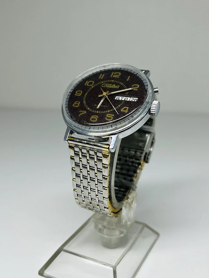 Vintage 1980s SLAVA Men’s Mechanical Watch USSR 37mm Original Soviet Timepiece - Image 3 of 4