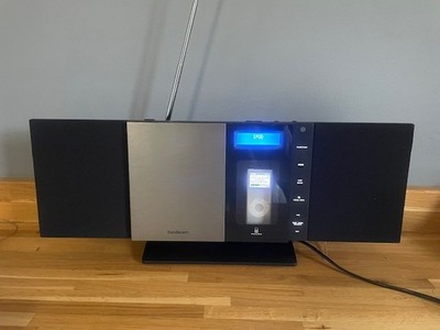 Sandstrom SHF-JMC11 kompakte HiFi Stereoanlage mit CD, iPod USB & DAB PLS LESEN