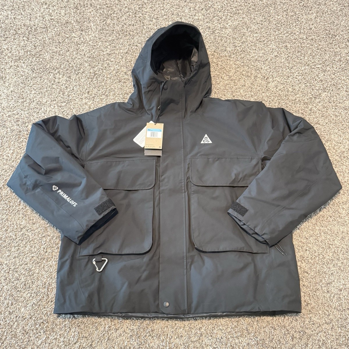 Nike ACG Storm-Fit 'Skull Peak' Black Full Zip Jacket, Size medium