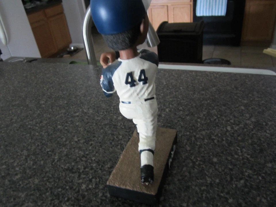 Hank Aaron Bobblehead - SGA - Atlanta Braves - Image 4 of 4