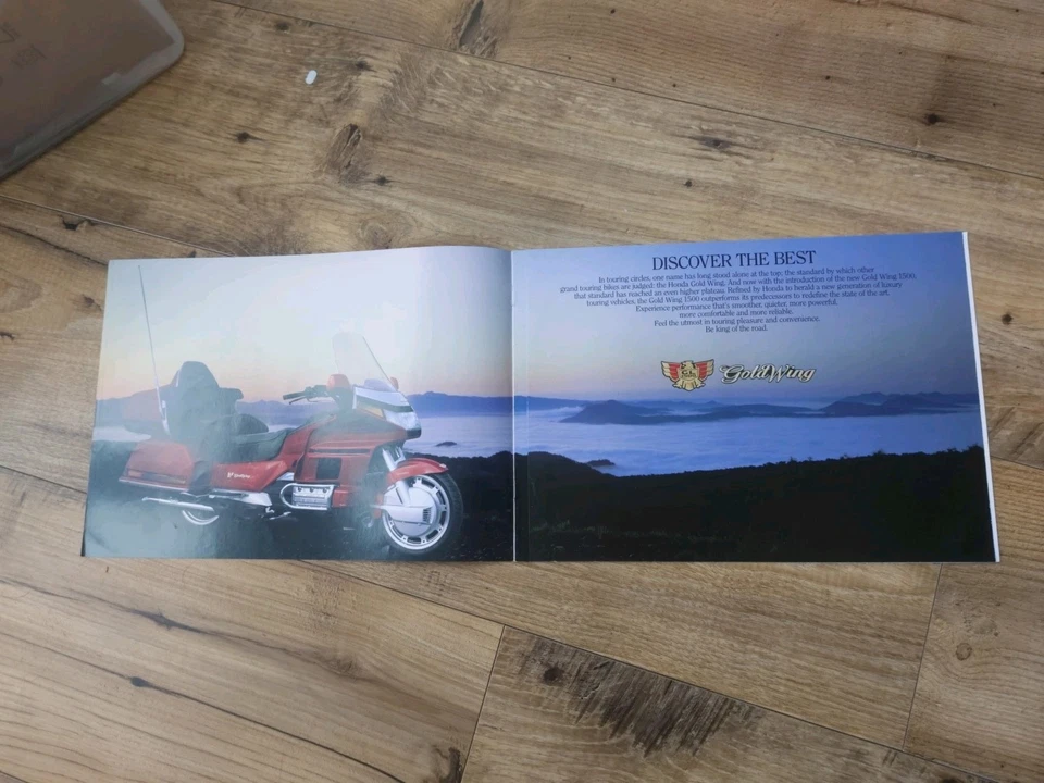 HONDA GL1500 GOLD WING MOTORCYCLE SALES BROCHURE 1988? - Image 2 of 4