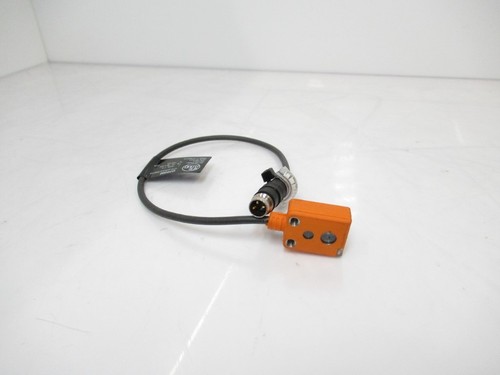 O7P200 Efector Ifm Retro-Reflective Sensor