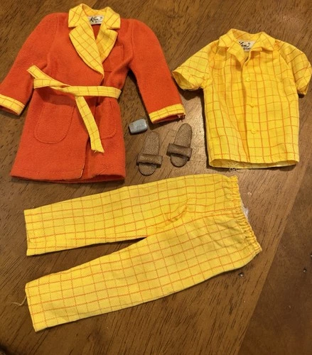 Vintage 1970 Barbie Ken Breakfast At 7 Outfit Set 1428 Missing Shorts
