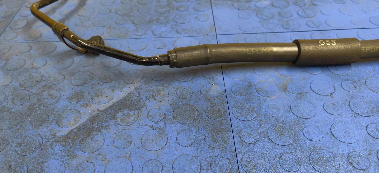 05 06 07 08 09 BENTLEY Continental GT Coupe Power Steering Hose OEM 3W0422895D