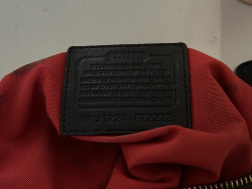 COACH Peyton Signature Clover Hobo Bag 22223 - Picture 3 of 3