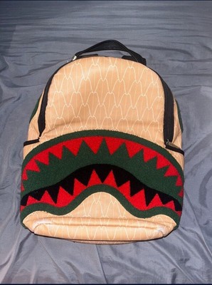 Sprayground good Condition