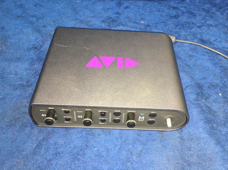 MBox Digital Firewire Recording Interface Box BXDDL05102821F - Image 2 of 3