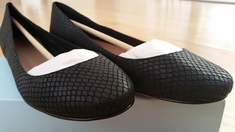 NIB Elorie Italian Women's Hadley Ballet Wedge Flat Black Snake Print size 9.5M