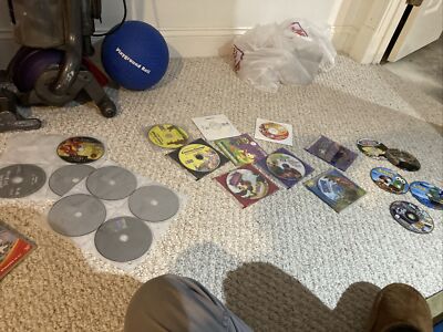 Lot of 34 Kids DVD, Disney, Dr Suess , Many others Redbox Lot