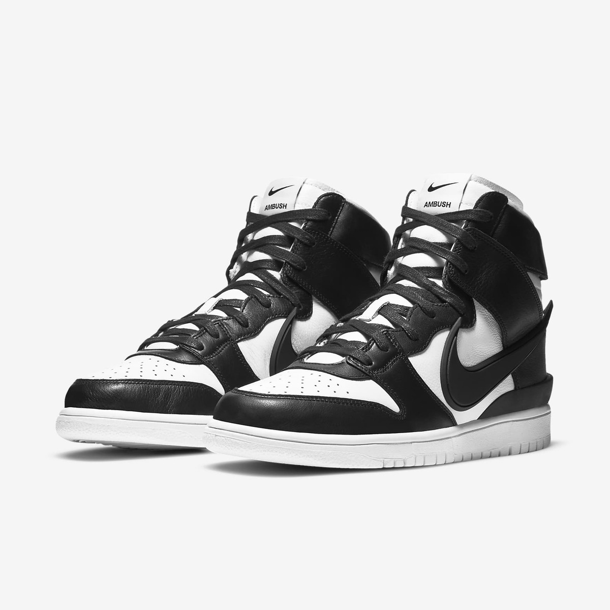 靴 NIKE AMBUSH Dunk High Black White Nike Dunk High AMBUSH 