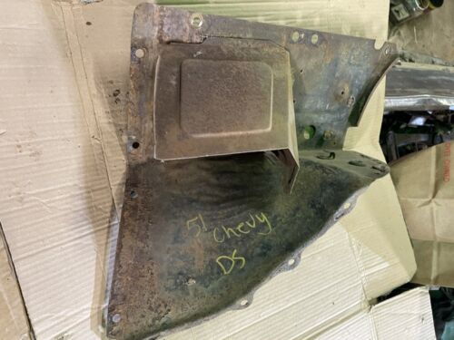 1951-52 Chevrolet Deluxe 4-D Passenger Side Front Inner Fender