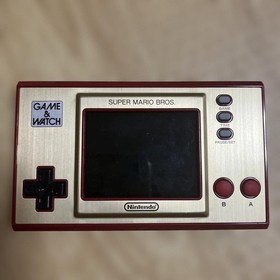 GAME & WATCH