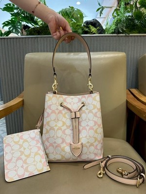 New COACH Rowan bucket bag handbag crossbody bag Outlets !