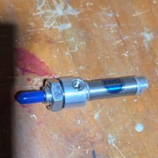 Bimba 010.5-D Double-Acting Single-Rod Pneumatic Cylinder, 1/2in Bore