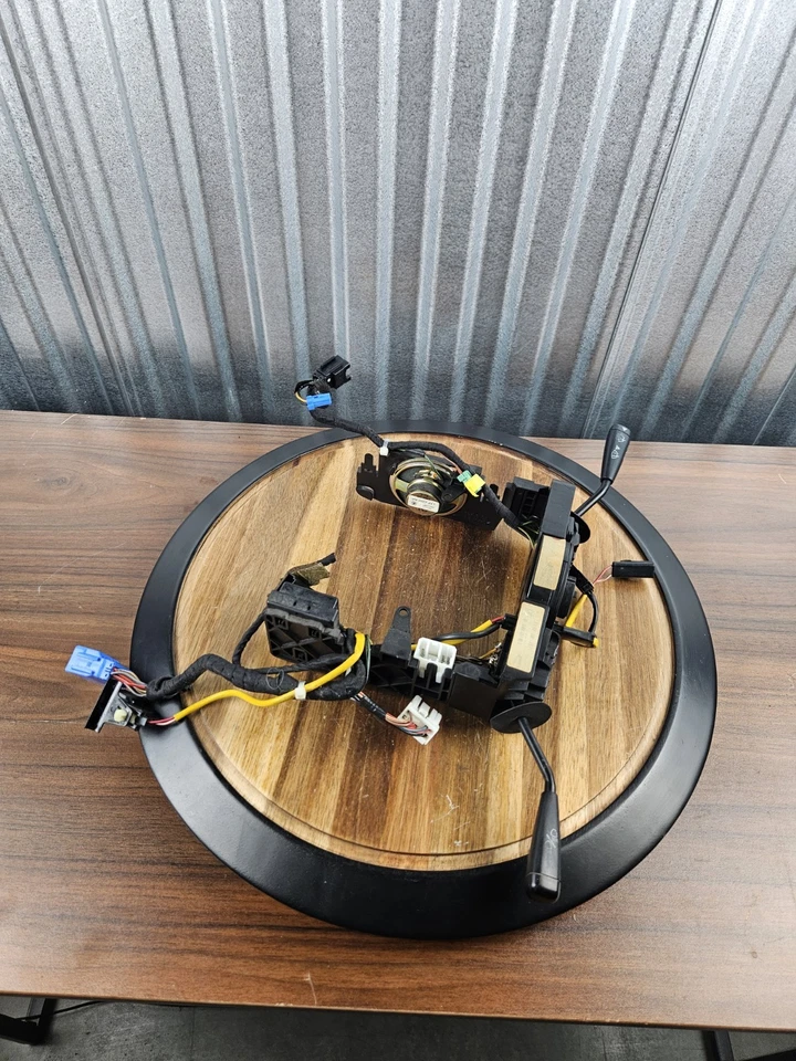 95 - 97 捷豹 XJ6 XJ12 VDP 转向时钟转动擦拭开关 LXF6470AA — 第 2/4 张图片