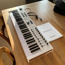 Arturia Keylab Essential 3 61 Tastiera Controller Note - Bianco