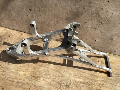 HONDA RS125 NF4 FRAME AND PETROL TANK | eBay