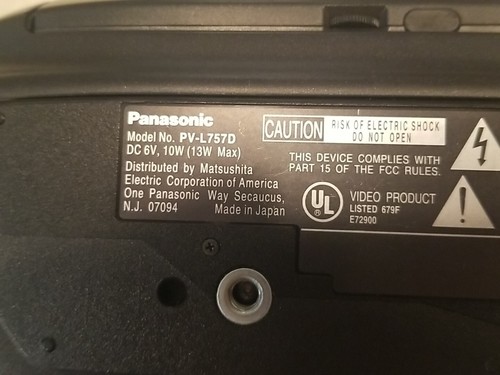 Panasonic PalmSight PV-L757D VHS-C Camcorder w/ Bag, Batteries, & Charger PARTS - Picture 7 of 12
