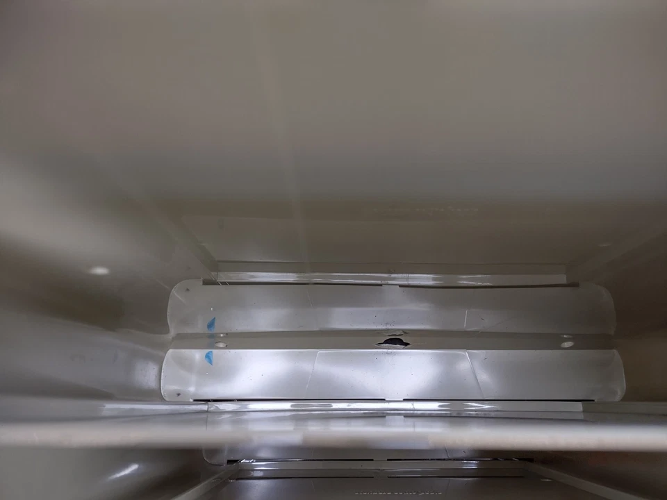 Soporte para cargador de pie Eldon blanco y cromado de colección de los años 80 ~ decoración de oficina Foto 4 de 4