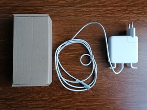 Chargeur Macbook. 10 chargeur 