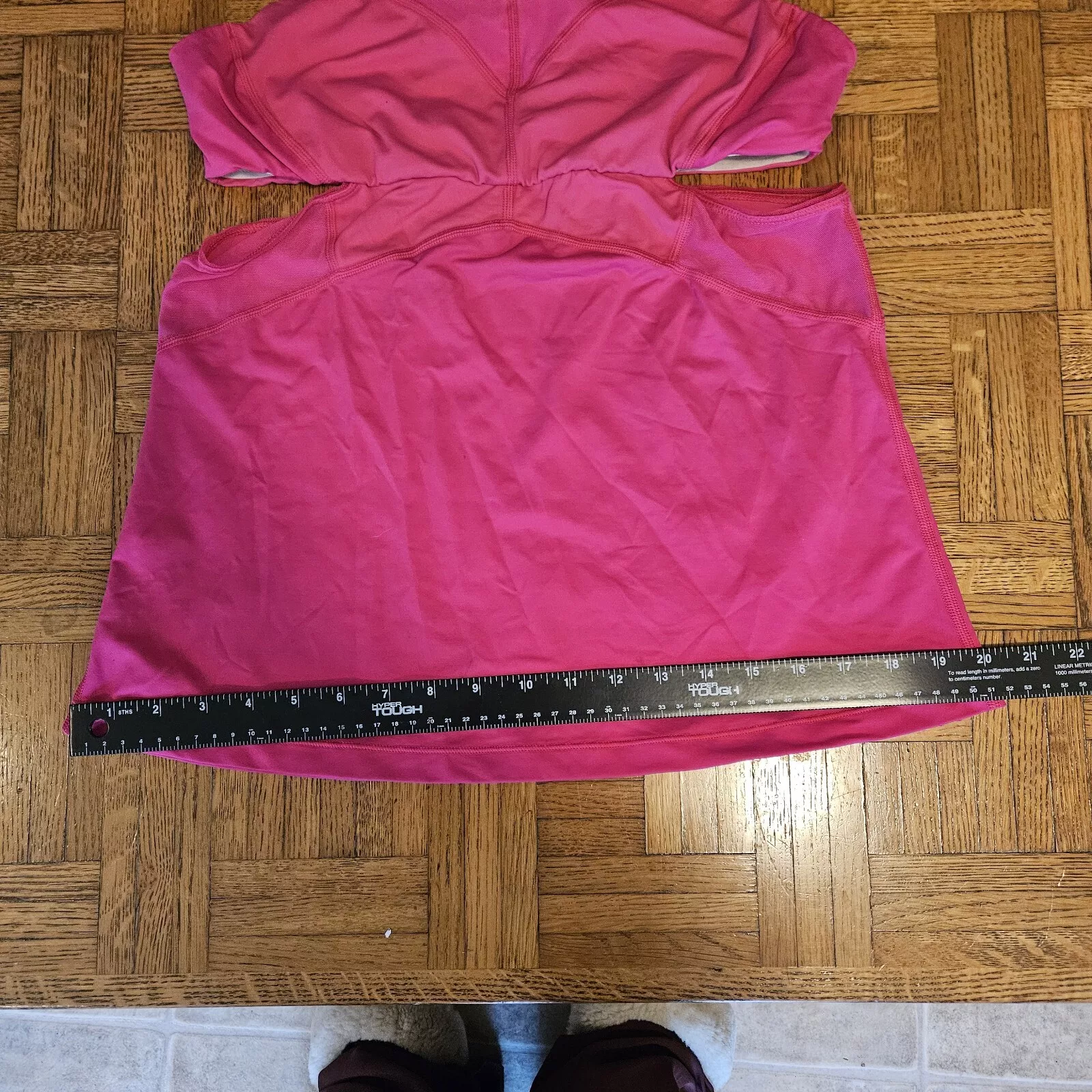 lululemon cut out mesh built in sports bra support tank-top