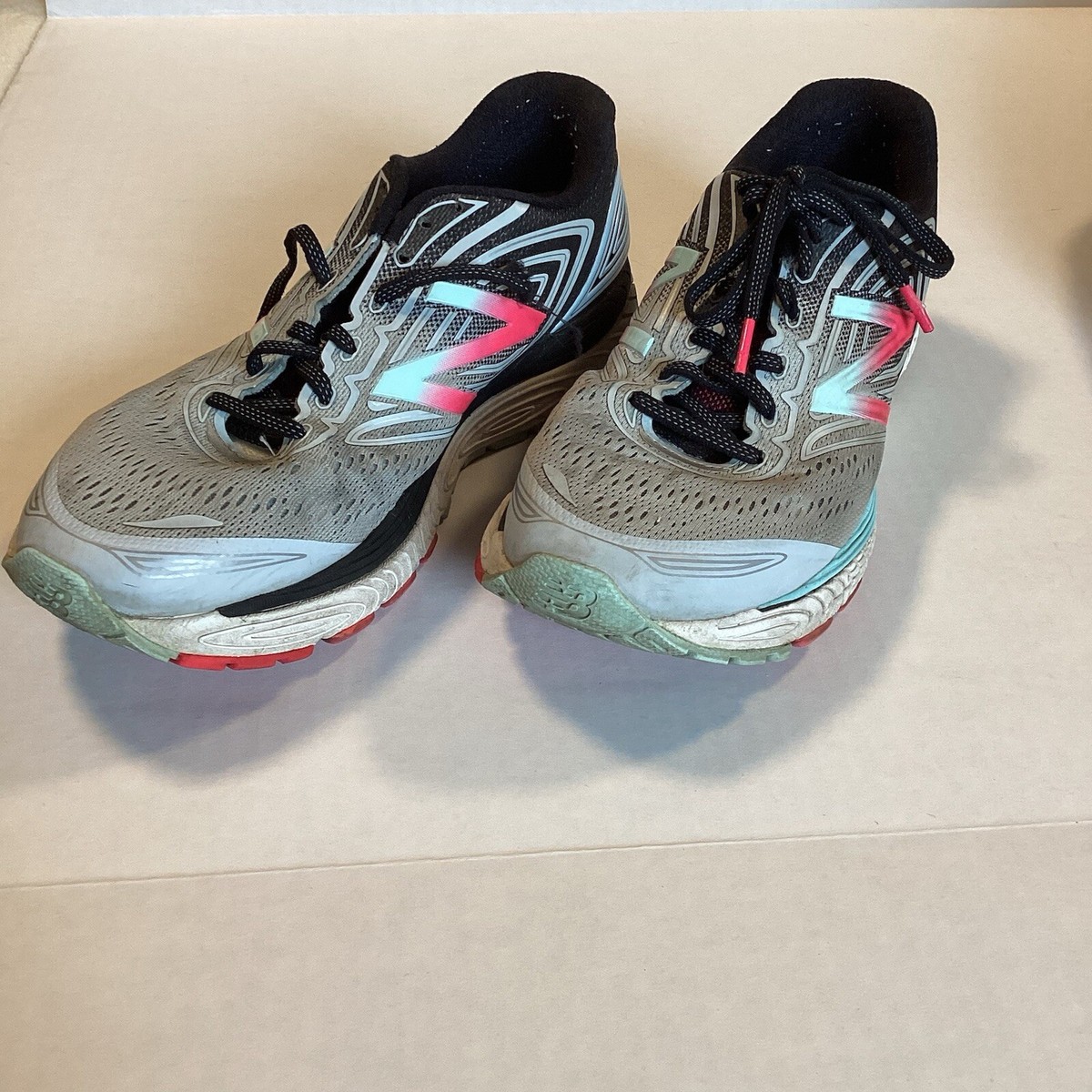 Chaussures Femme New Balance 770 Femme Discount Chaussures Femme