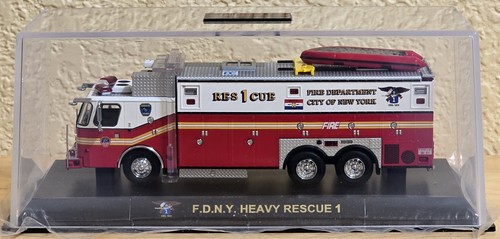Code 3 Collectibles FDNY Heavy Rescue 1 Die-Cast 1/64 Scale
