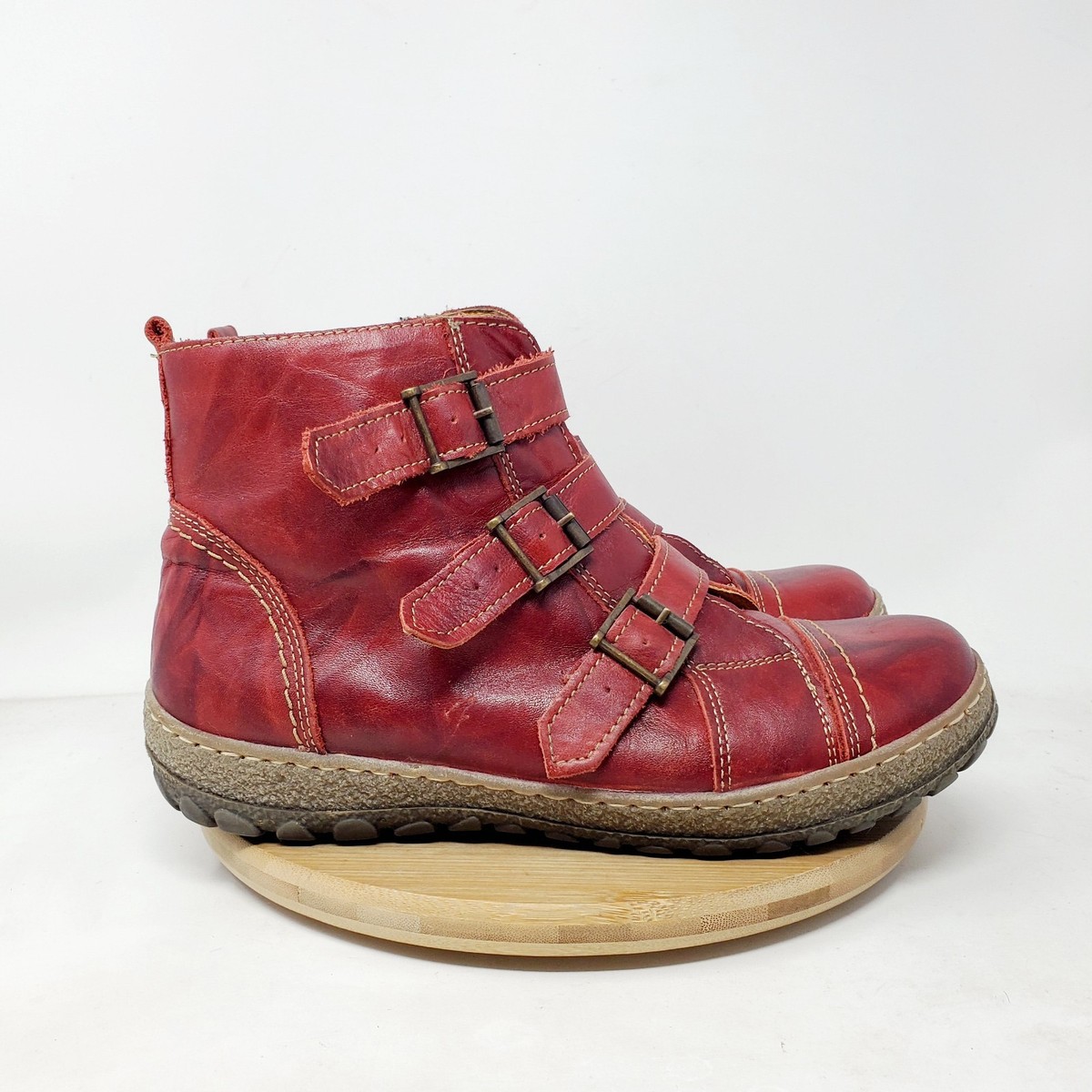V Italia Kiki Boots Womens 39 Red Leather Belted Buckles Moto Zip