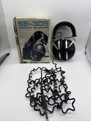 Vintage Pioneer SE-305 Over the Ear Stereo Headphones 1/4  Jack -Tested  READ 