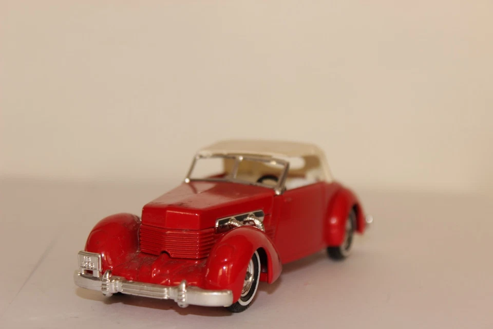 1978 MATCHBOX Models of Yesteryear Y18 1937 Cord 812 - Image 3 of 4