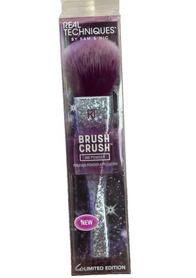 Real Techniques Brush Crush 300 Powder - Limited Edition by Sam & Nic