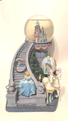 Disney Cinderella Dream of the Ball Musical Staircase Snow Globe Glass Slipper