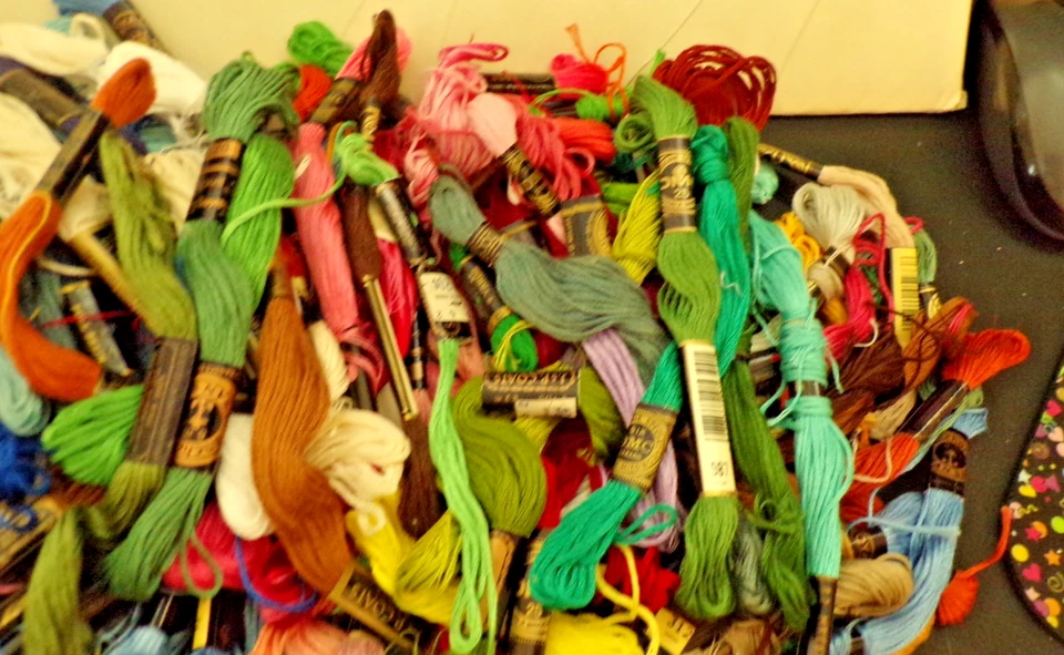 LOT DMC / OTHER COTTON EMBROIDERY FLOSS VARIETY OF COLORS 100+ SKEINS - Image 2 of 3