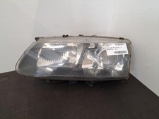 Feu avant (phare) Renault AVANTIME