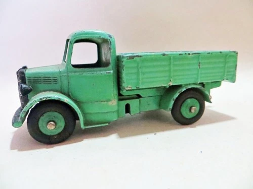 DINKY 25W/411 'BEDFORD DROPSIDE TRUCK' GREEN. VINTAGE. COMPLETE. ORIGINAL